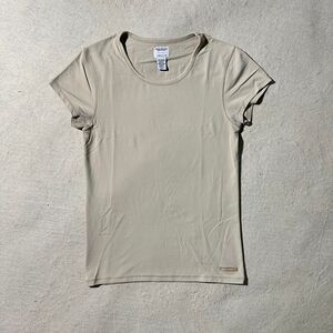 Abercrombie & Fitch Gym Issue Women's Medium Cream/Tan Fitted Active Baby Tee
